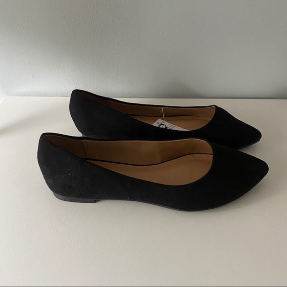 torrid WW Faux Suede Flats - Picture 2 of 8